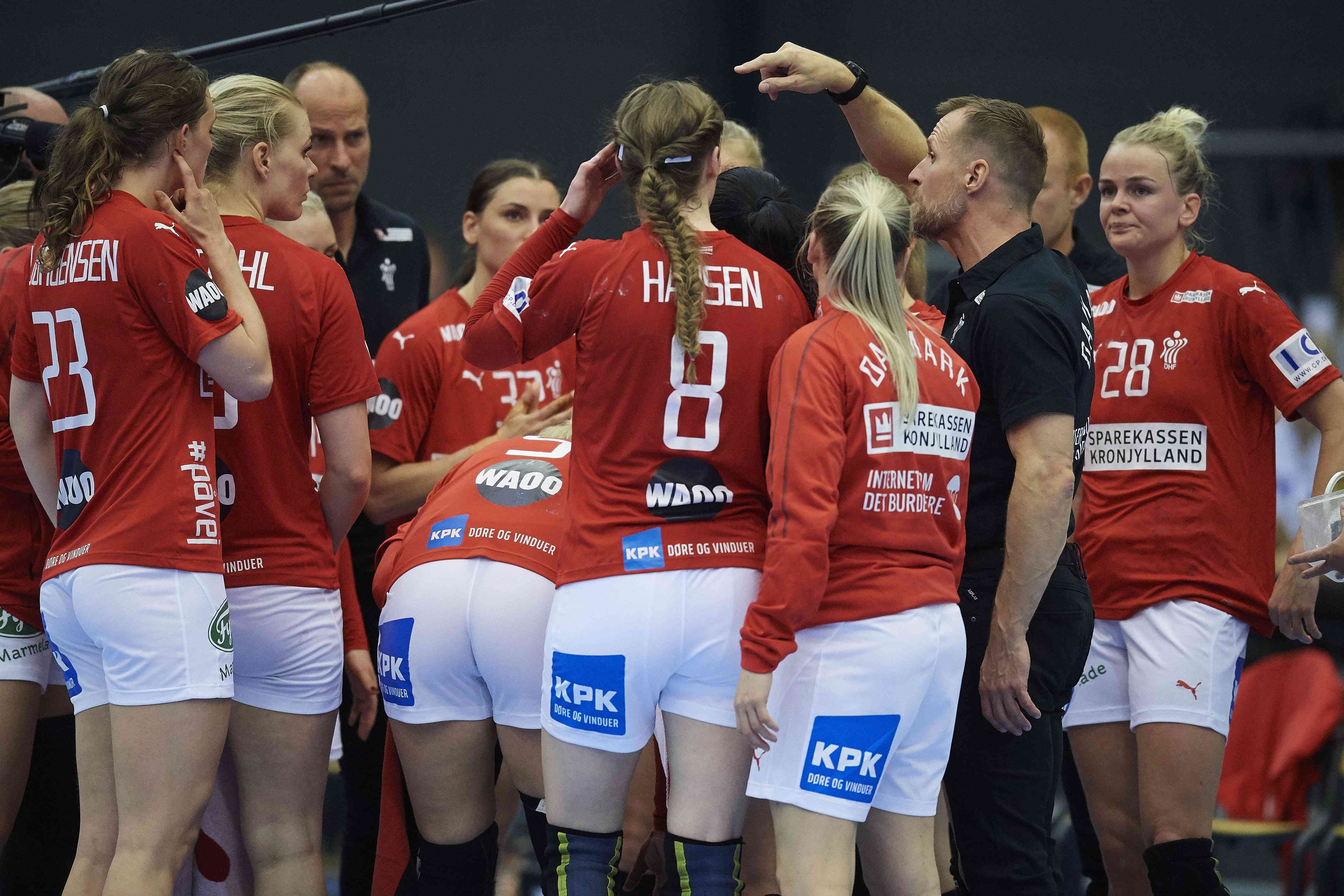 Kvindeligaen: Håndboldens Stjerner i Rampelyset