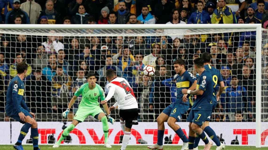 Vitoria do Girona com gol de Quintero na La Liga