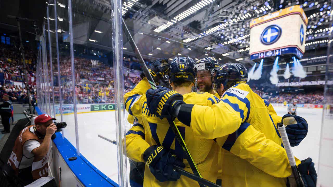Sverige krossade Lettland med 6-0 i VM-match