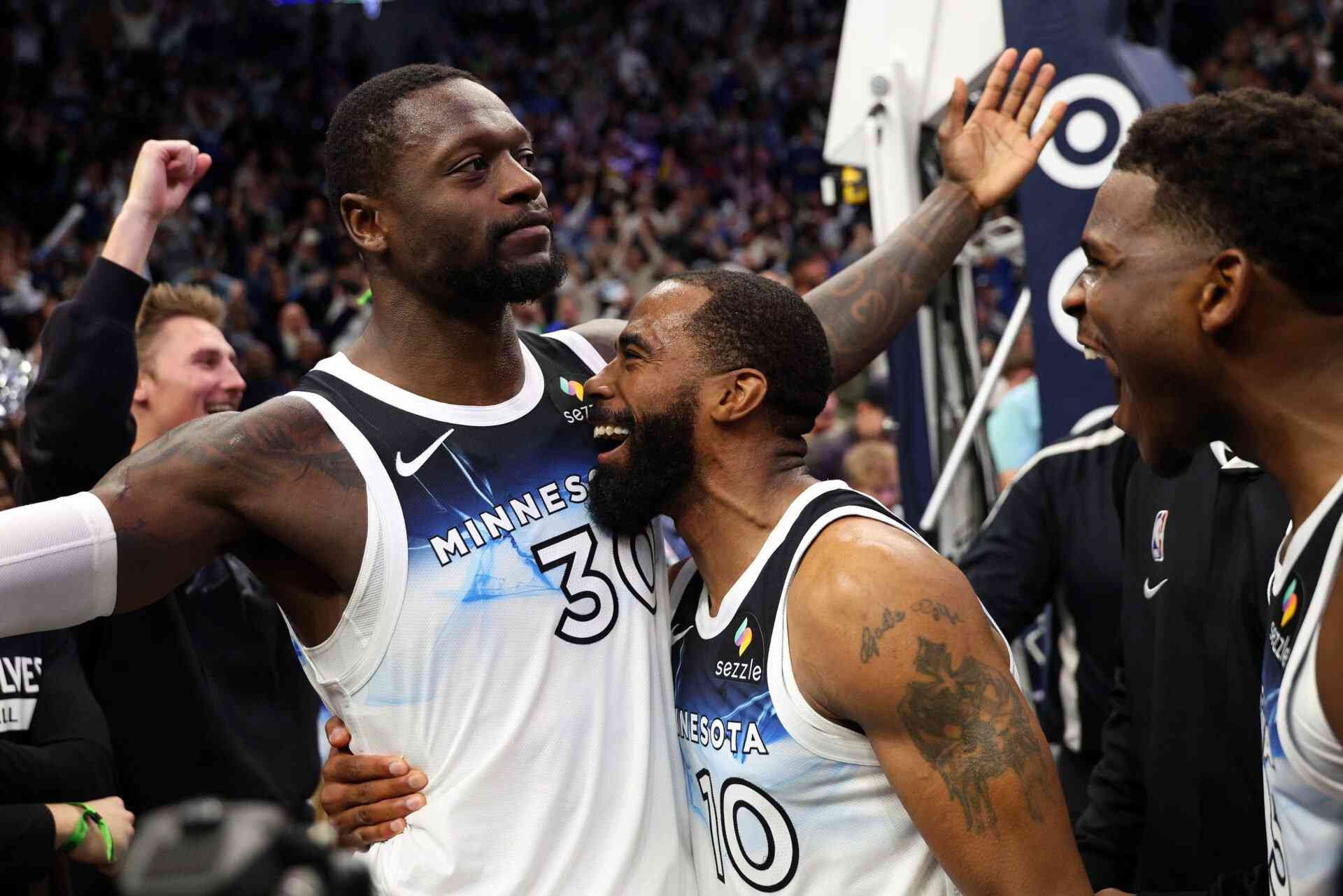 Timberwolves Triumph as Randle Shines in Playoffs