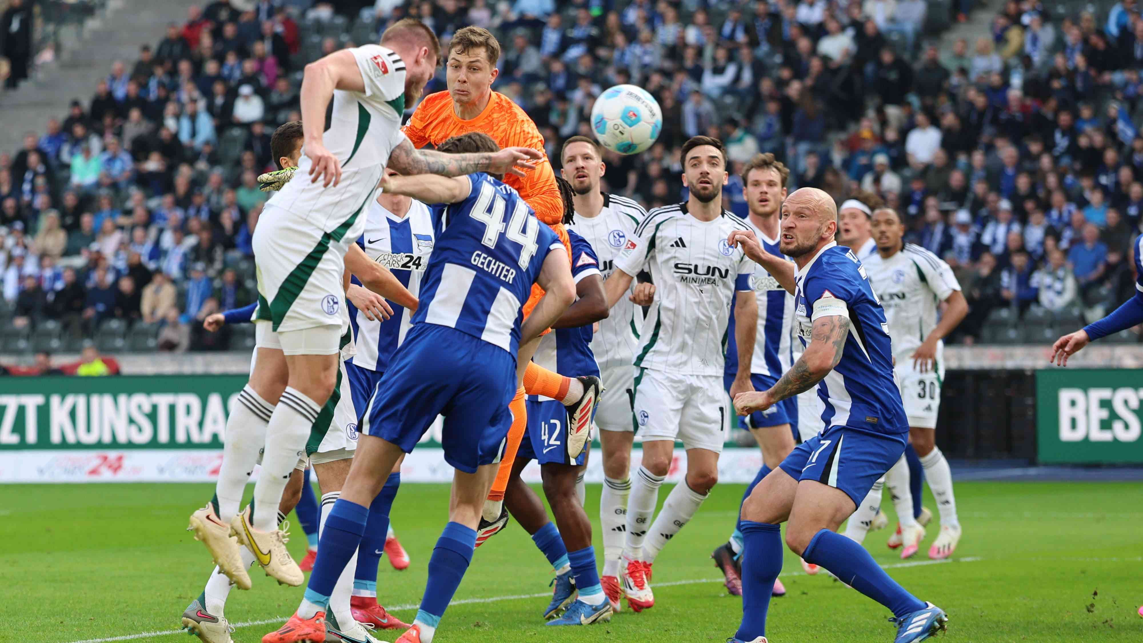 Schalke 04 und Hertha BSC: Endspiel um den Klassenerhalt