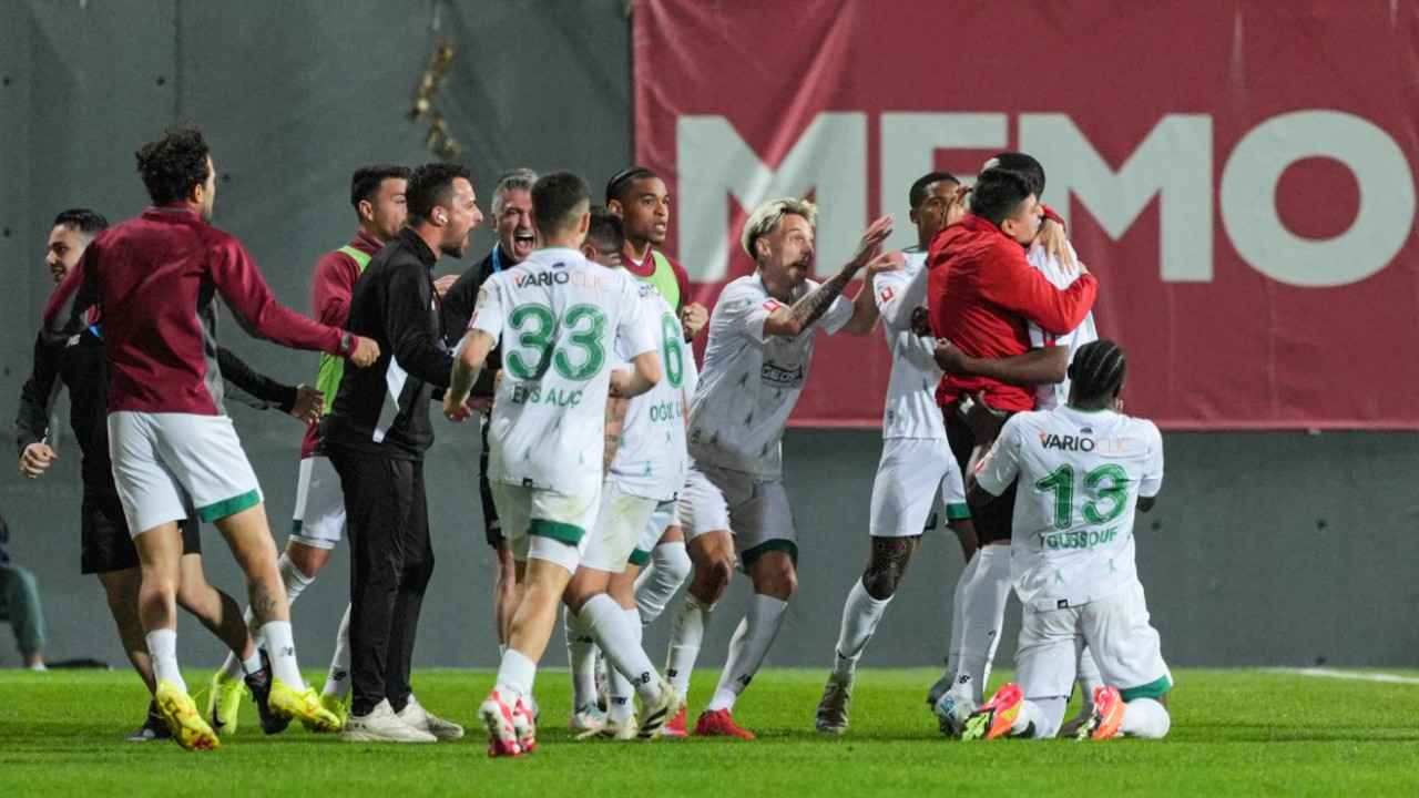 Bandırmaspor ve Boluspor Yükselme Play-Off`unda!