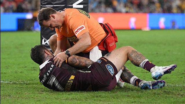 Broncos Crush Bulldogs as Reynolds Shines Despite Injury