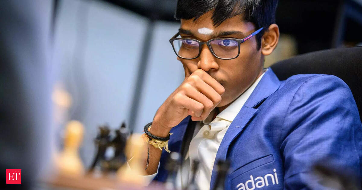 Praggnanandhaa Triumphs in Superbet Chess Classic