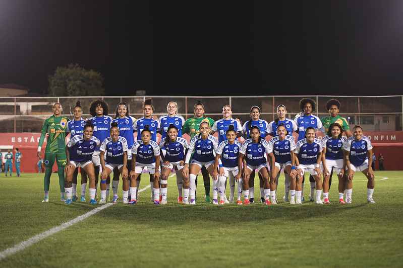 Cruzeiro assume liderança no Brasileirão Feminino