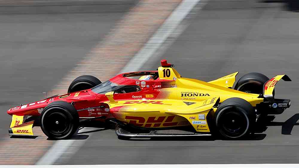Palou Dominates Indy 500 Qualifying, Smith Shines in NASCAR