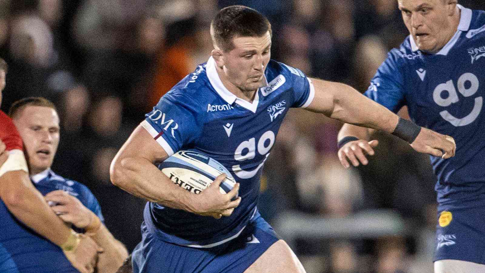 Sharks and Saints Shine in Thrilling Premiership Battles