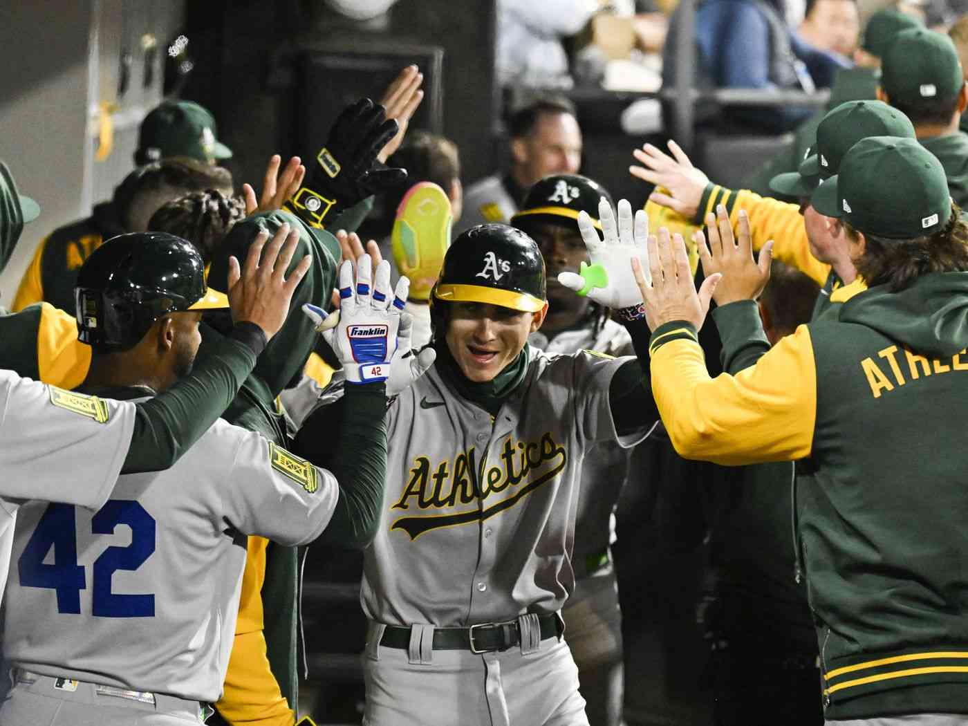 White Sox and Athletics Shine in Dominant Wins