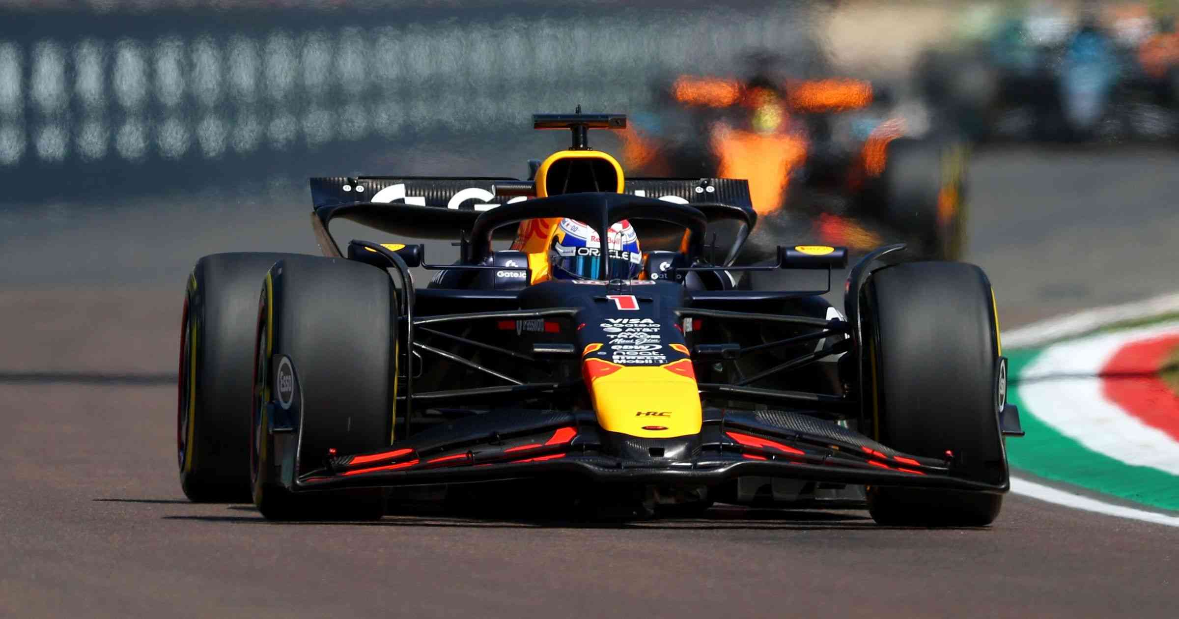 Verstappen trionfa a Imola, Ferrari punta su Monaco