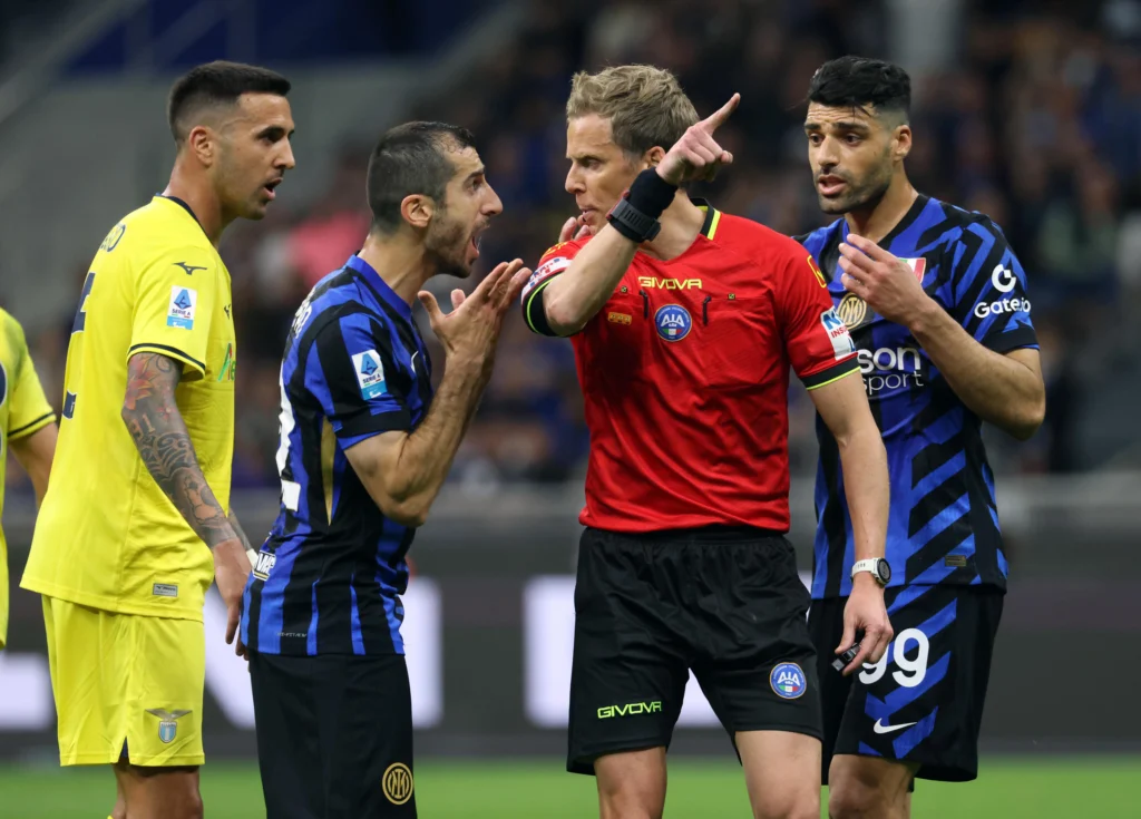 Napoli e Inter: Scudetto all`ultima giornata!