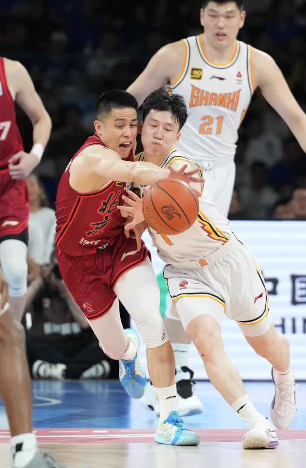 北京首钢男篮时隔十年再闯CBA决赛