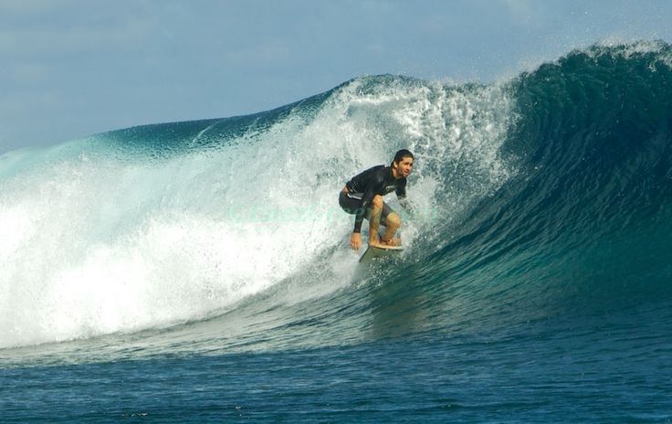 Surf en Polynésie : l`absence de nouvelles inquiète
