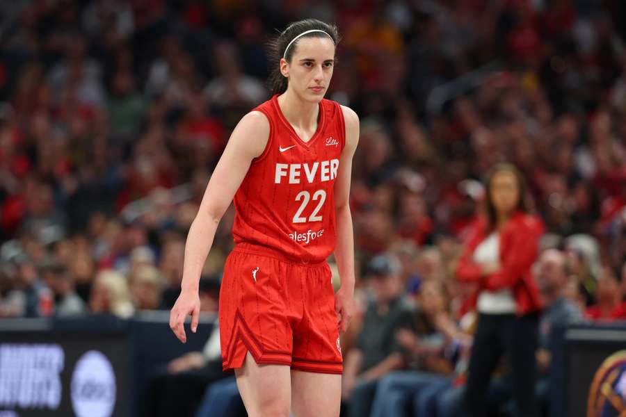 Caitlin Clark blessée, Kiki Iriafen brille aux Mystics