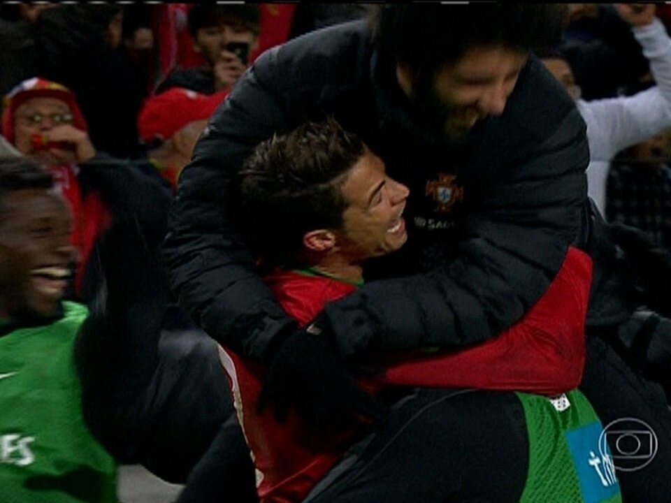 Cristiano Ronaldo brilha em destaque internacional