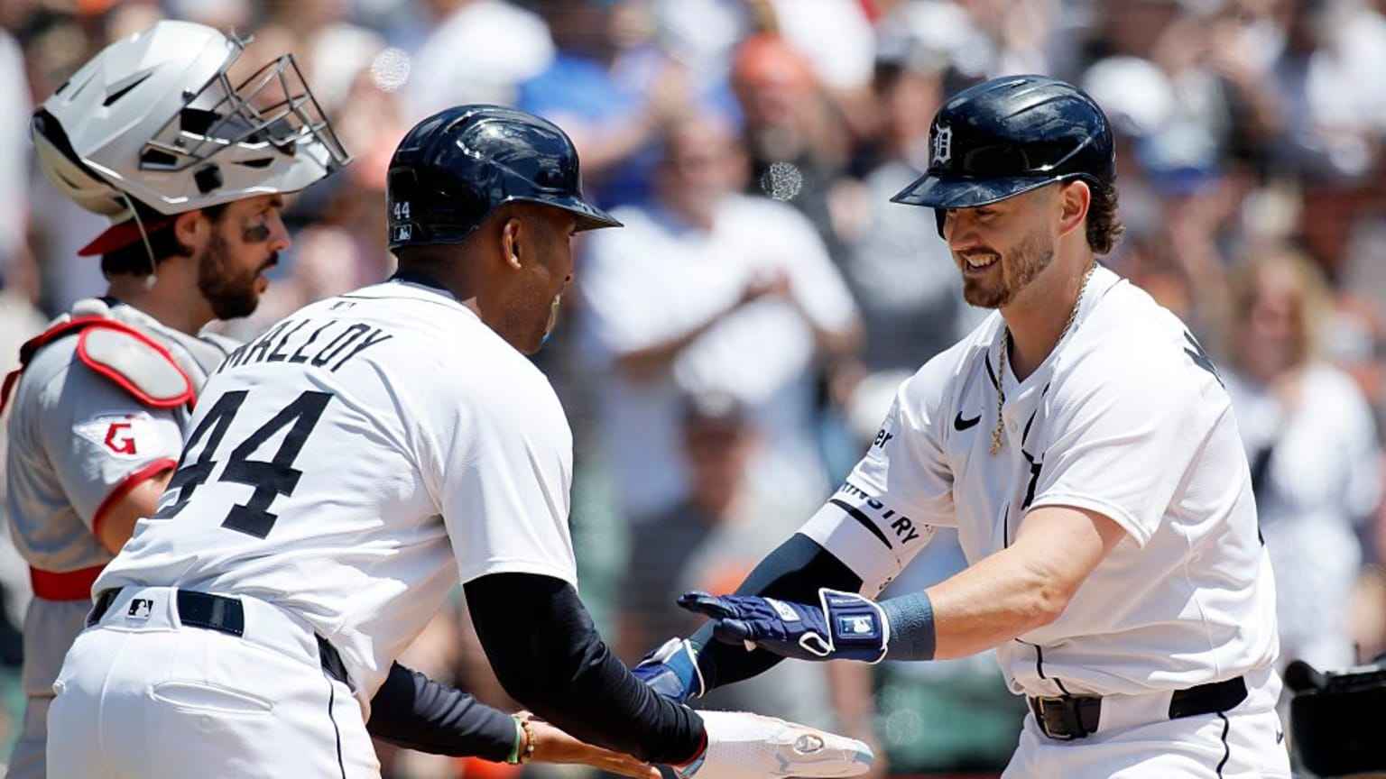 Tigers Roar Ahead: AL Central Showdown Looms