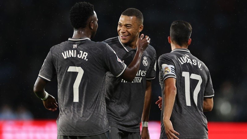 Real Madrid và Mbappé tỏa sáng trong ngày cuối La Liga