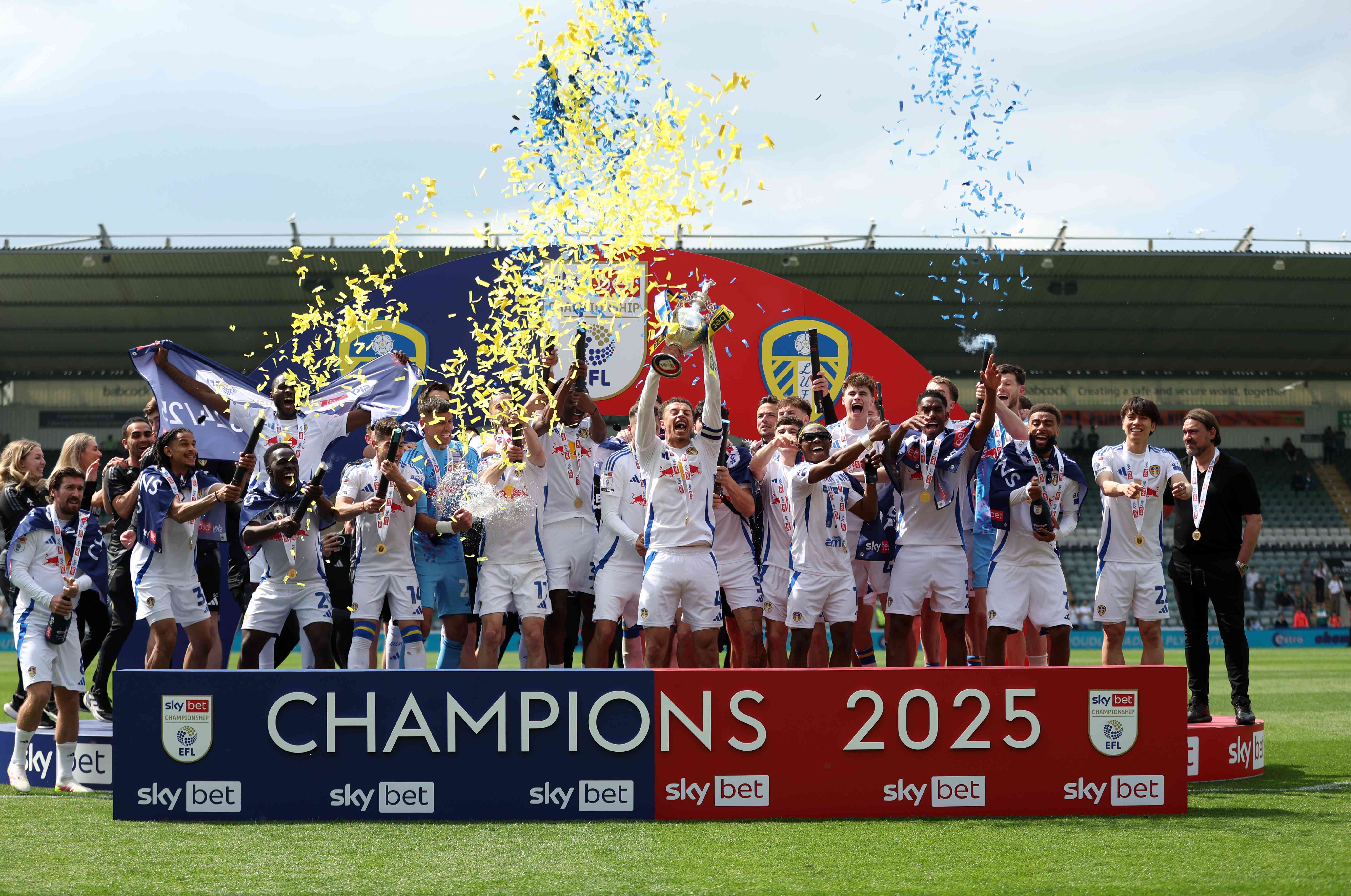 Burnley and Leeds United Celebrate Premier League Glory!
