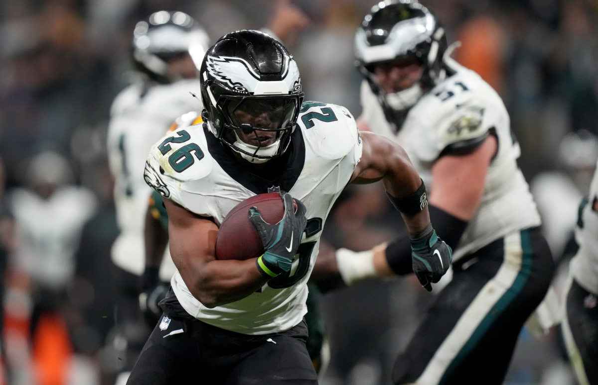 Eagles` Hurts and Barkley Ready to Ignite New Offense