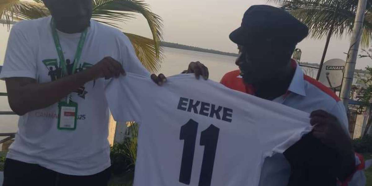 Legends Celebrations: Eugène Ekeke honoré par Mountain Hospitality Cameroon.