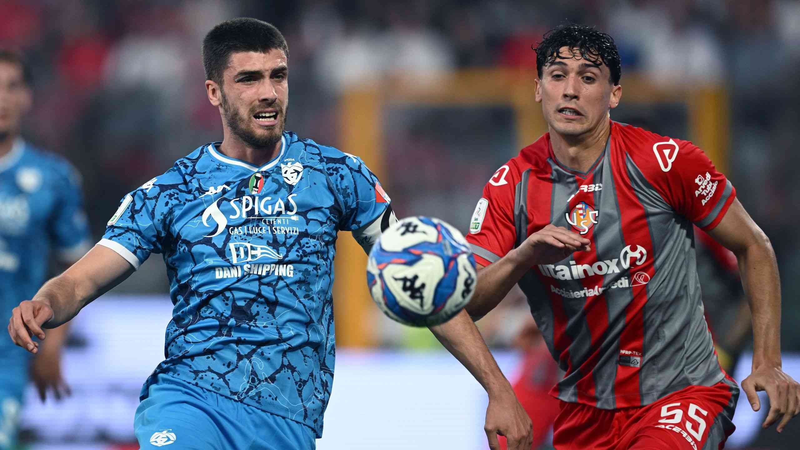 Spezia e Cremonese: La Battaglia per la Promozione in Serie A