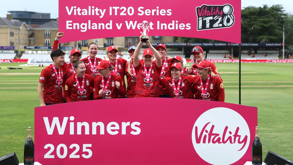 Mitchell`s Masterclass: England Faces West Indies Challenge