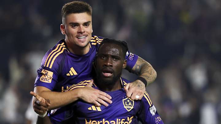 LA Galaxy Breaks Winless Streak with 2-0 Victory
