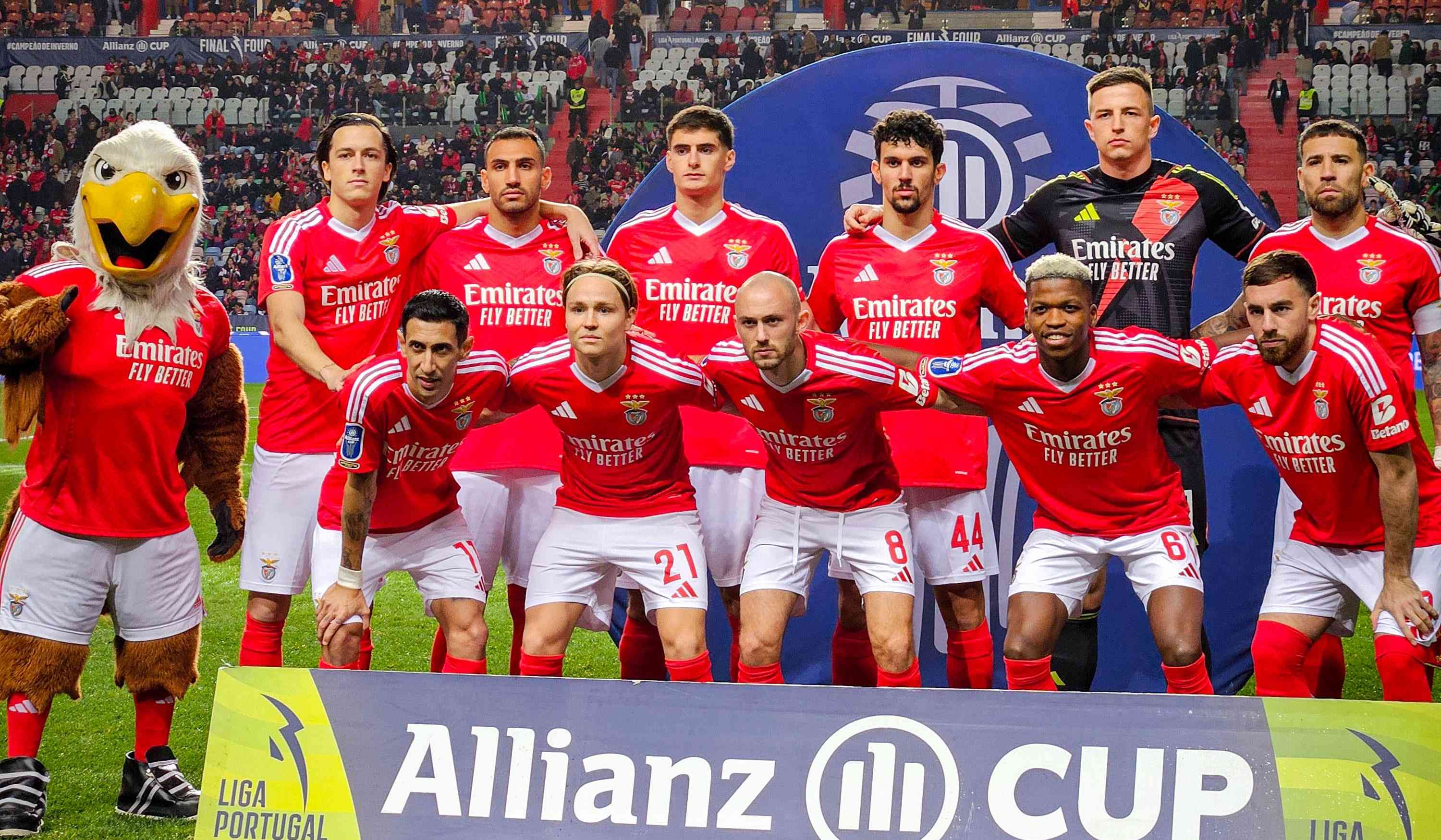 Benfica Brilha com Vitória Arrasadora sobre Braga