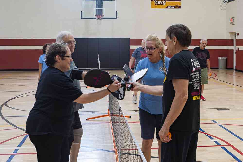 Pickleball Frenzy: Metro 911 Tournament Thrills 300+ Players