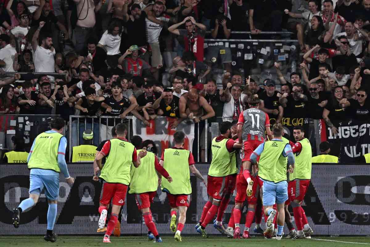 Cremonese Ritorna in Serie A: Trionfo al Picco!