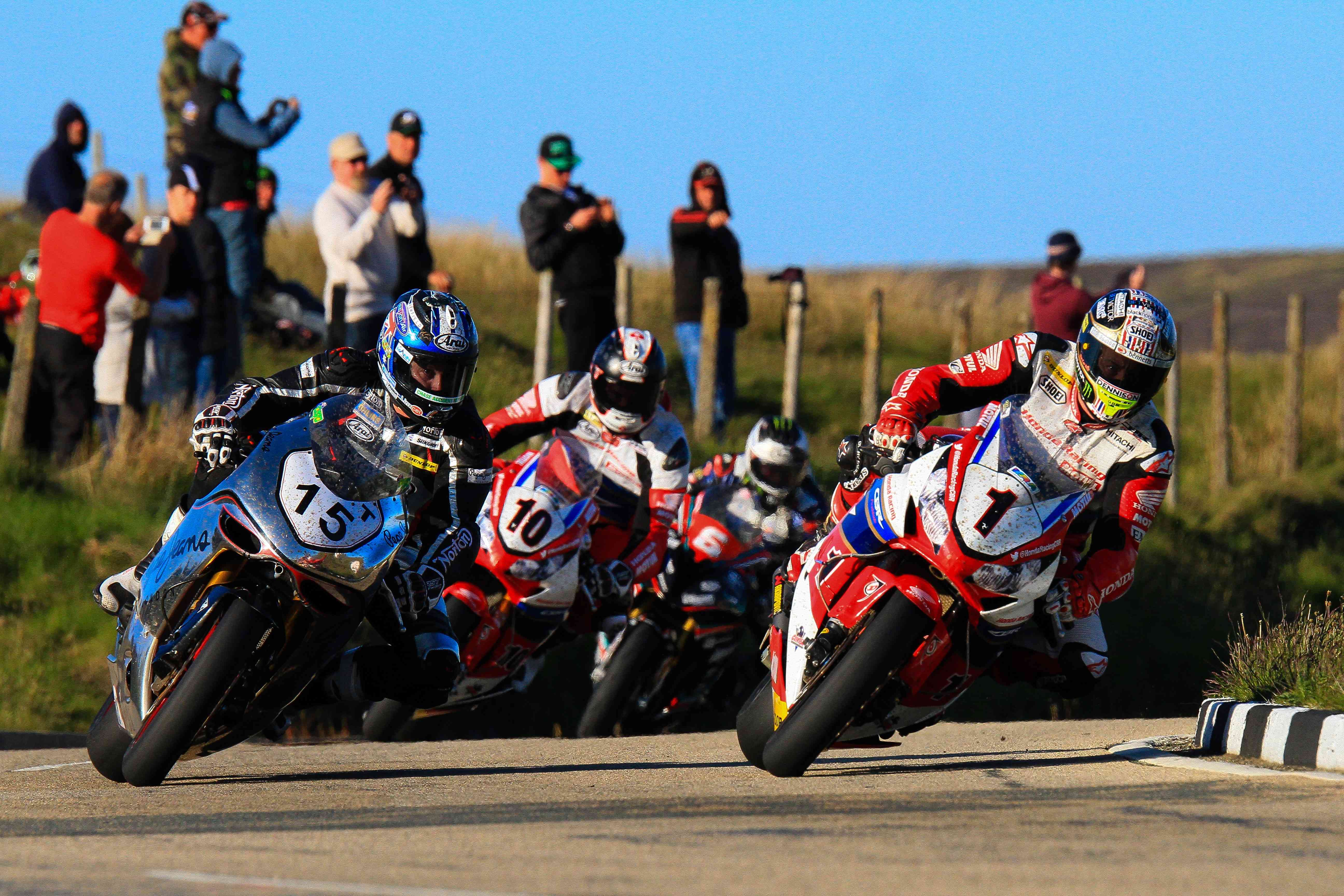 Isle of Man TT Riders Push Limits in Thrilling Session