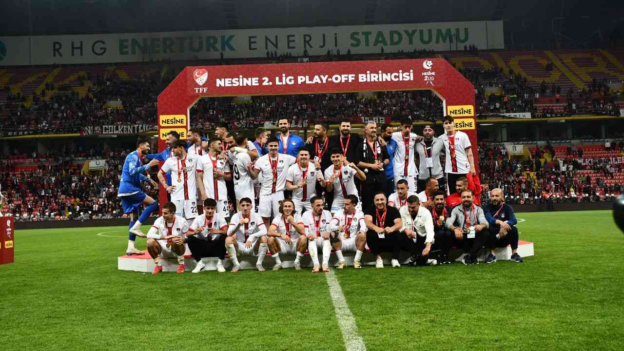 Vanspor FK Yükseldi! Trendyol 1. Lig Takımları Belli Oldu