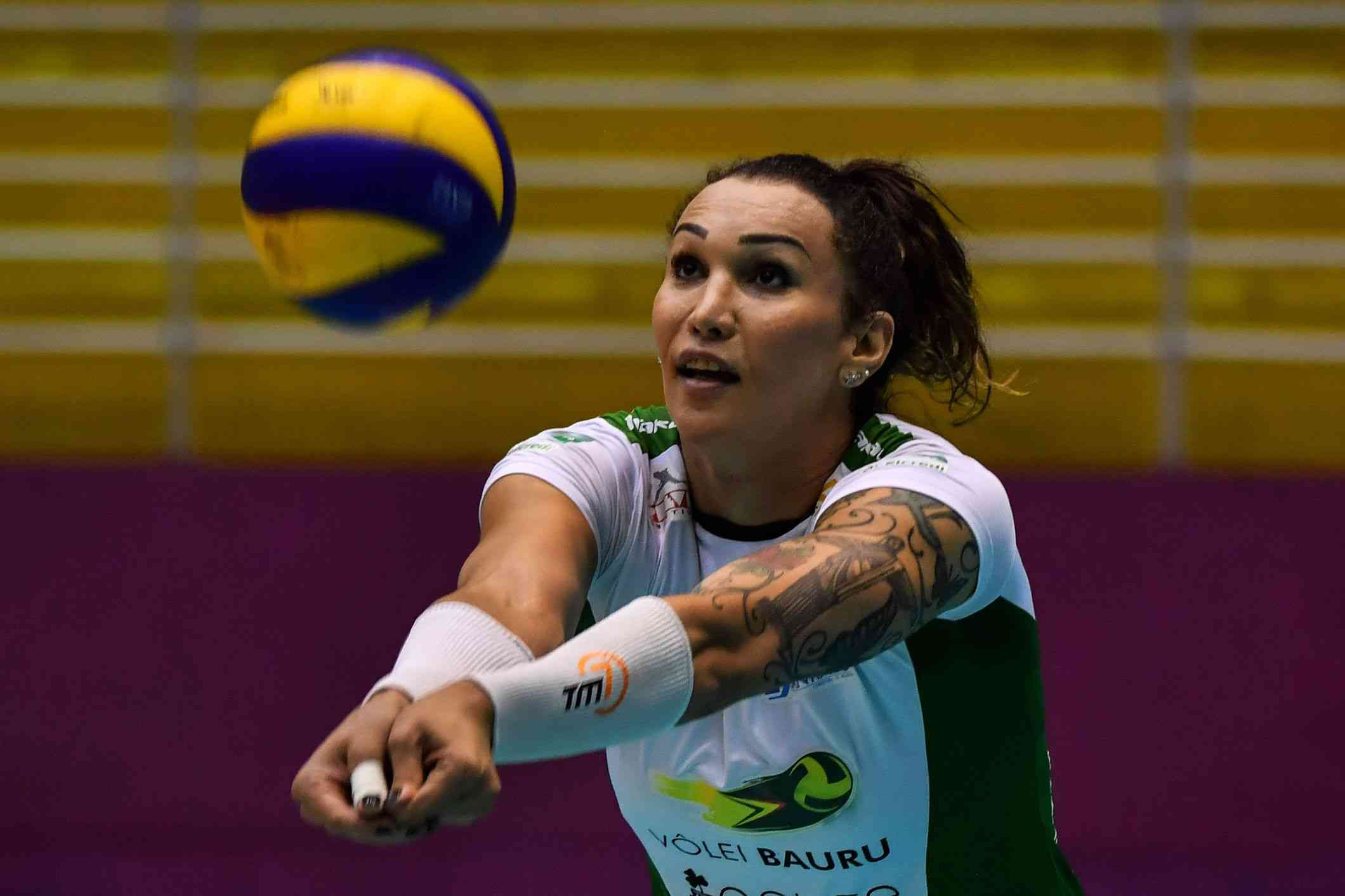 Tifanny Abreu faz história e Osasco conquista a Superliga