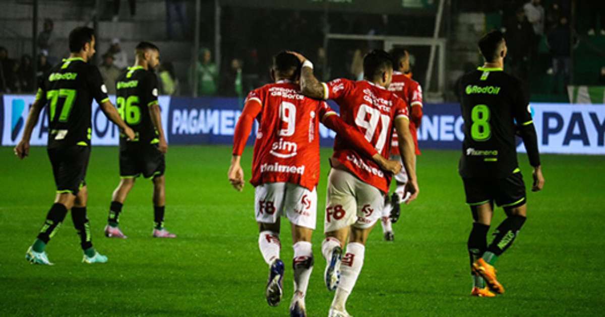 Vila Nova busca reabilitação contra América-MG em Goiânia