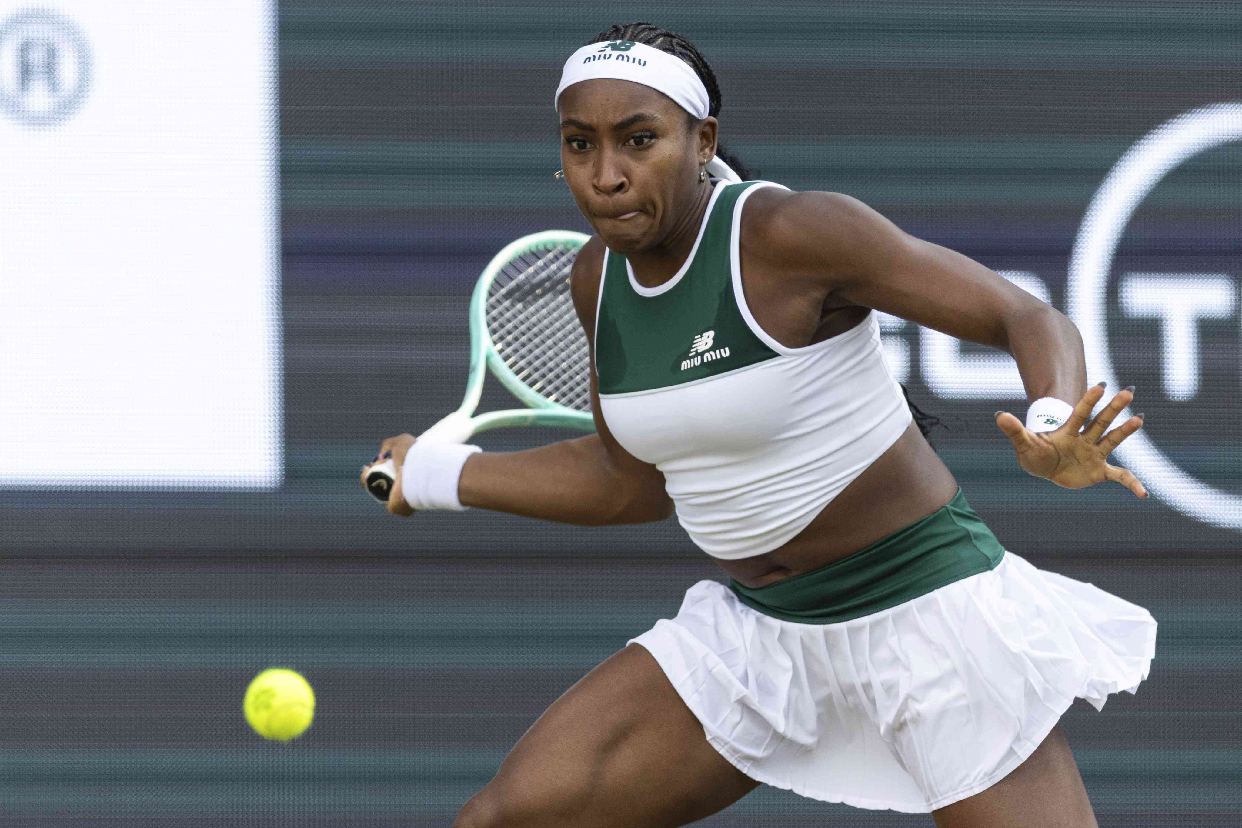 Rune Shines at Queen`s Club, Gauff Stumbles in Berlin