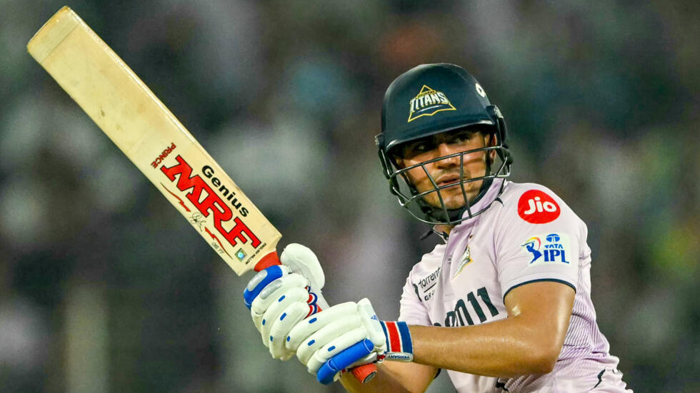 India`s Dramatic Collapse at Headingley