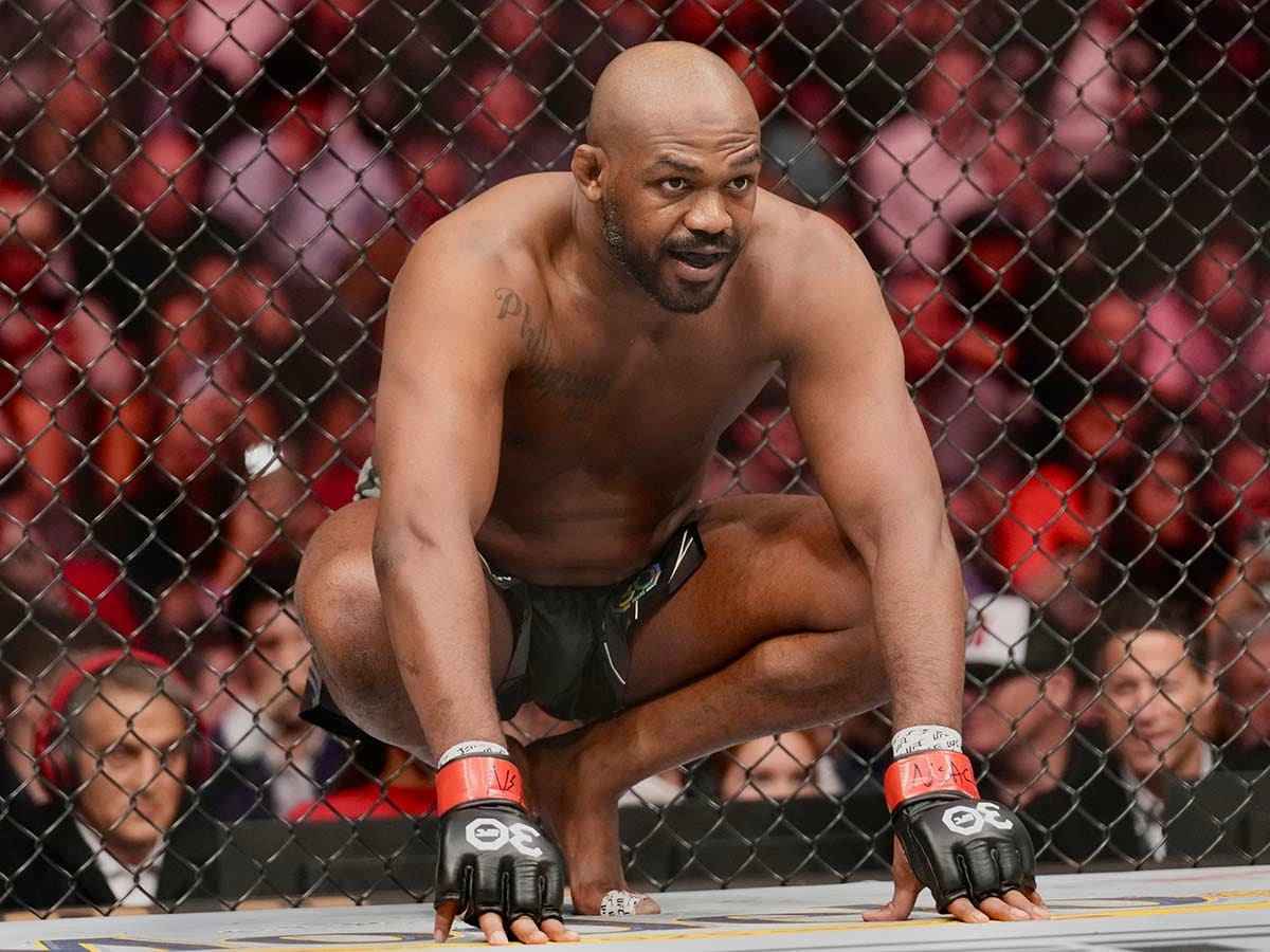 Jon Jones se despede do MMA e gera polêmica