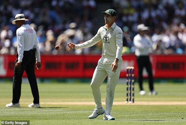 Índia em busca de 10 wickets para vitória em Headingley