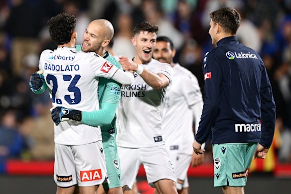 Melbourne Victory Set for Hanh Australia Cup Clash