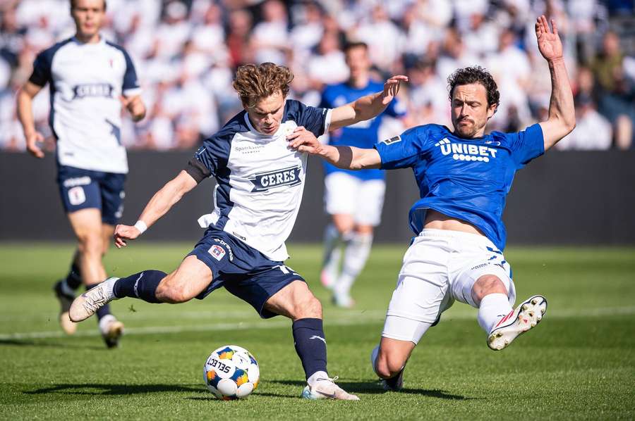 AGF dominerer testkamp med ny formation