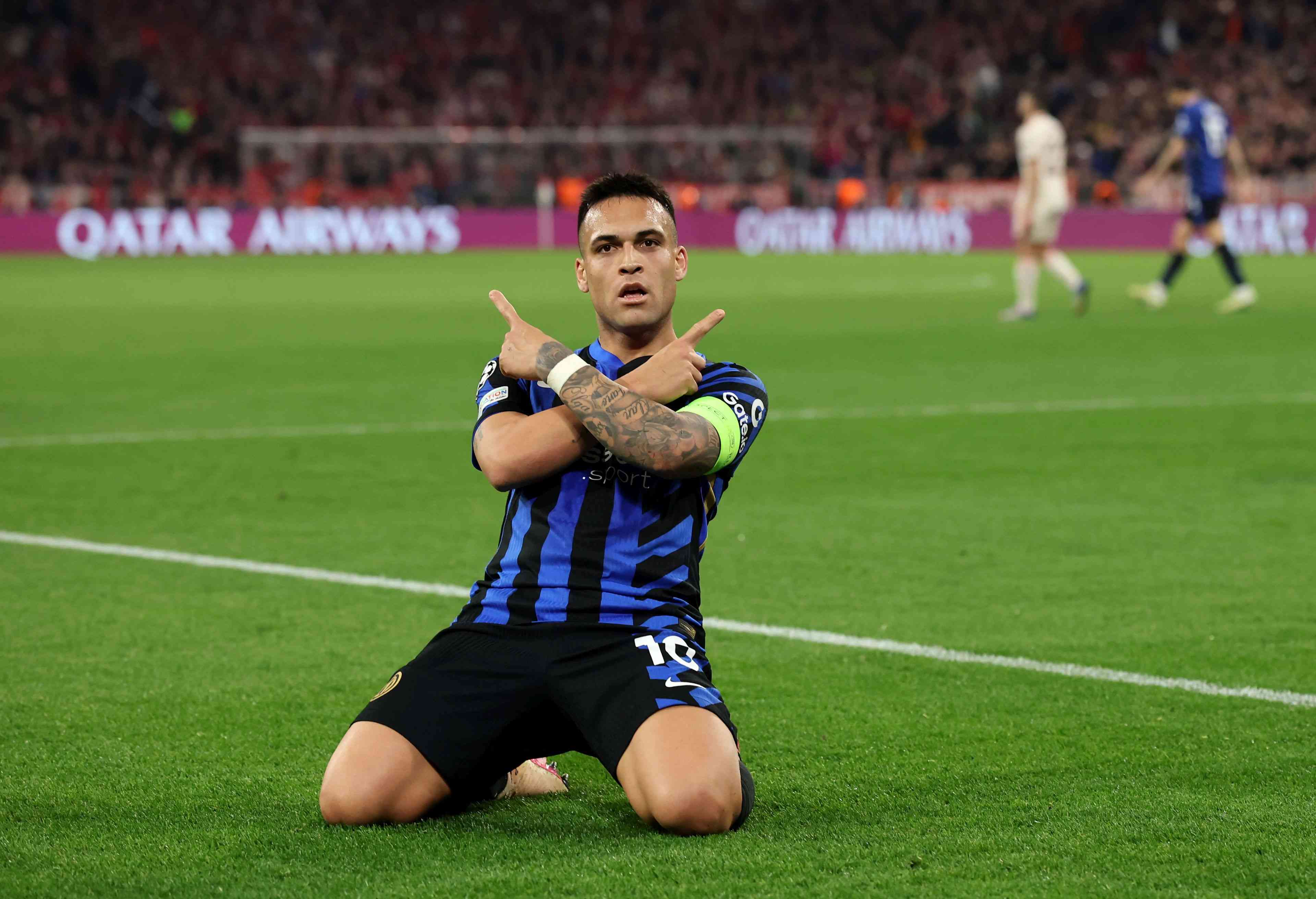 Inter de Milán avanza con Lautaro Martínez brillante