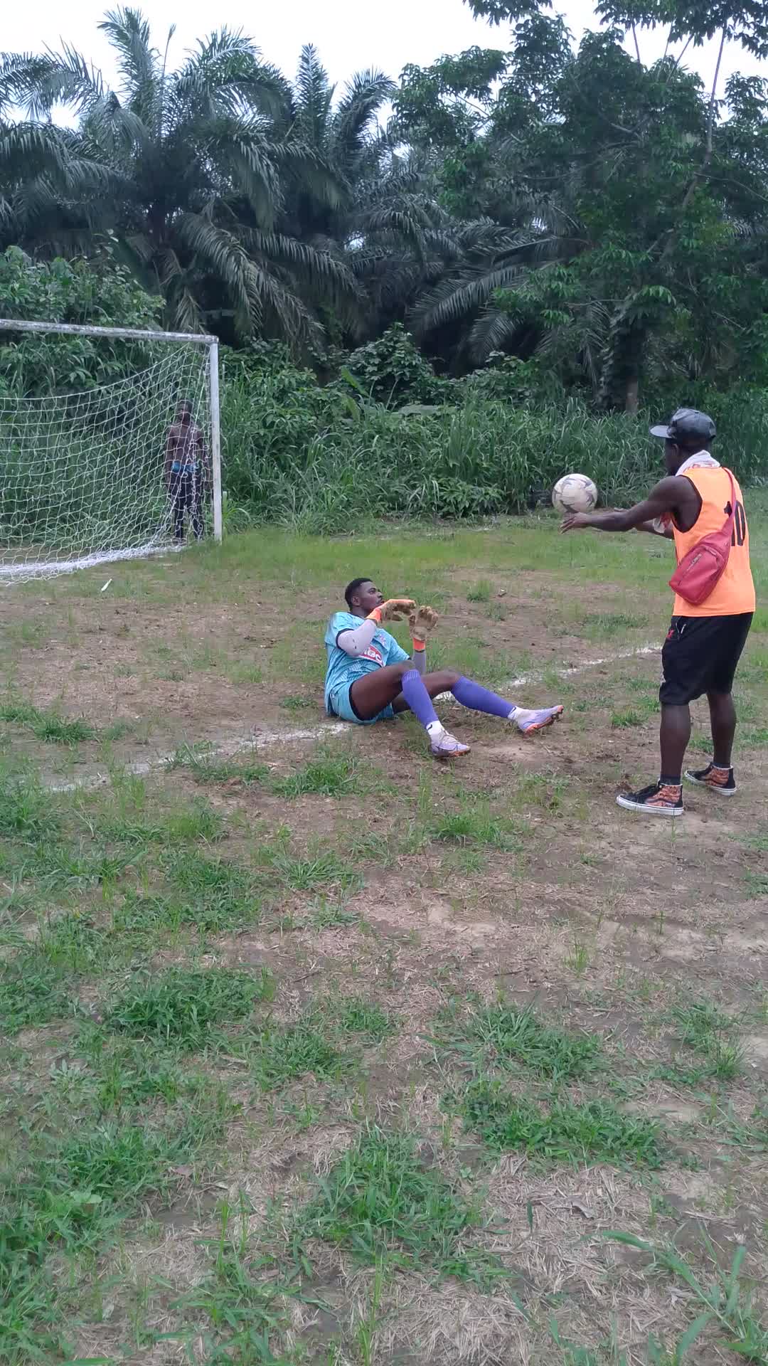 YAC : voici comment bosse le gardien mefiré