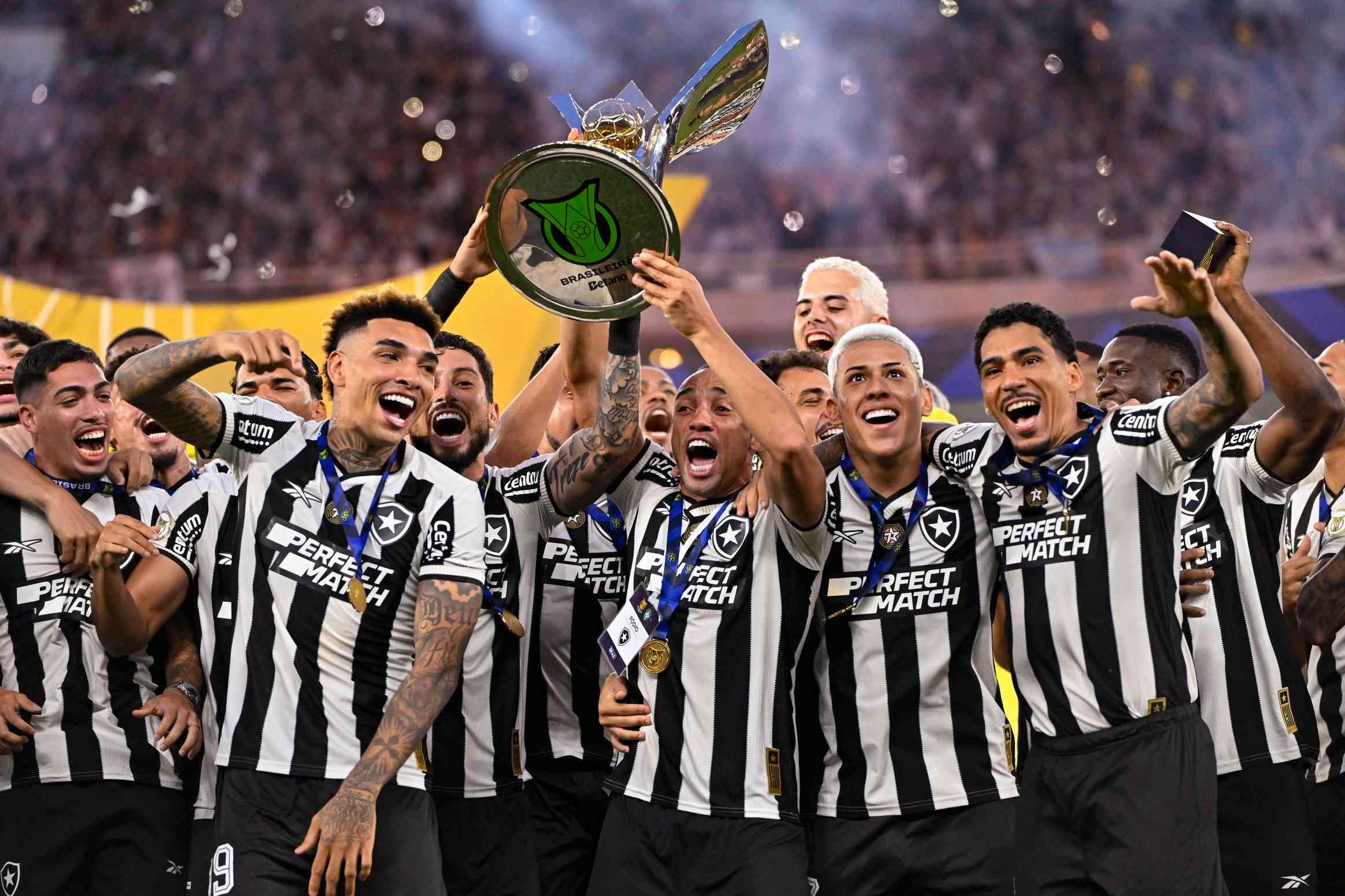Botafogo brilha com goleada no Sub-20