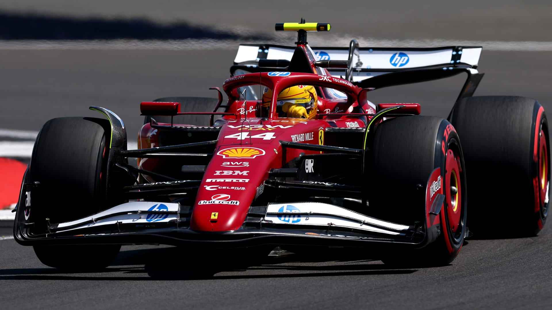 Hamilton Shines in British GP Practice at Silverstone