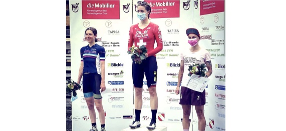 Marlen Reusser trionfa nella cronometro del Giro d`Italia Women 2025