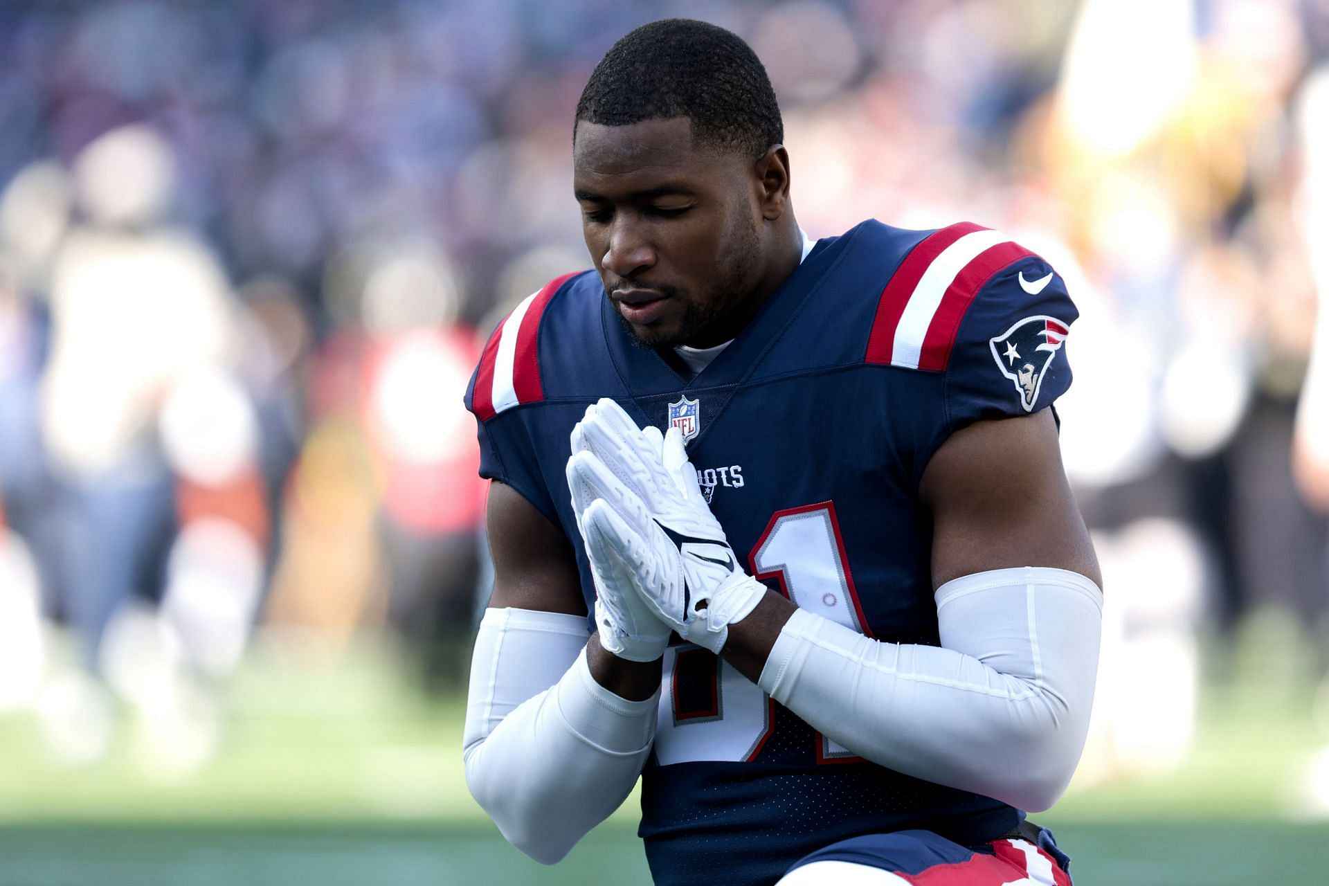 Steelers` Jonnu Smith Thrives After Trade Appreciation