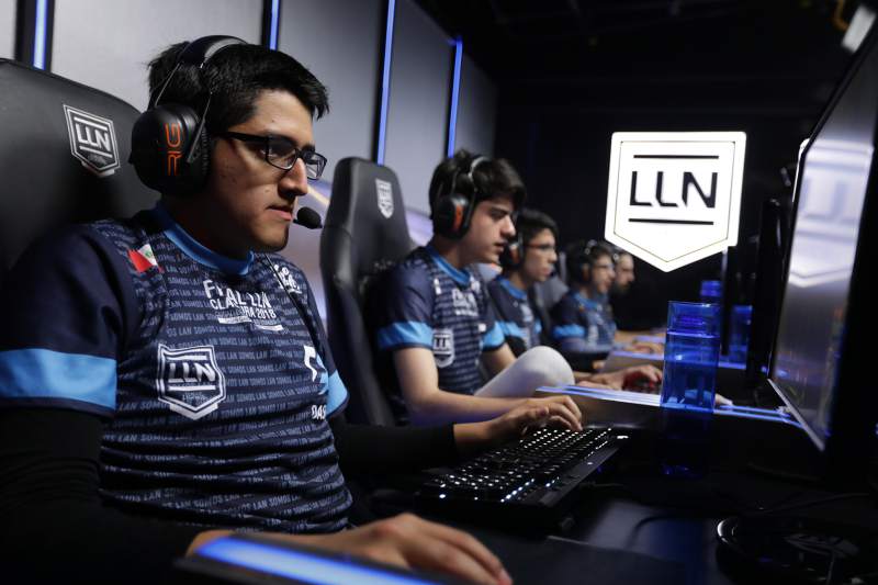 Flamengo y Bounty Hunters: Duelo de titanes en CS2