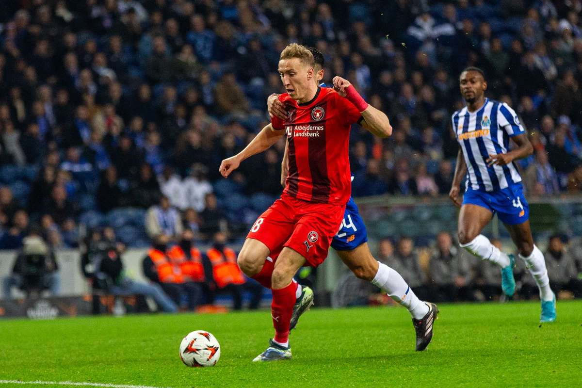 Buksa sætter sig på mesterskabet med Midtjylland