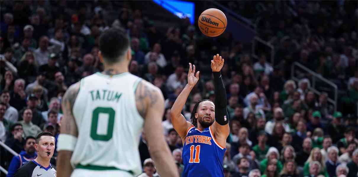 Celtics Edge Knicks in Thrilling Simulated Showdown