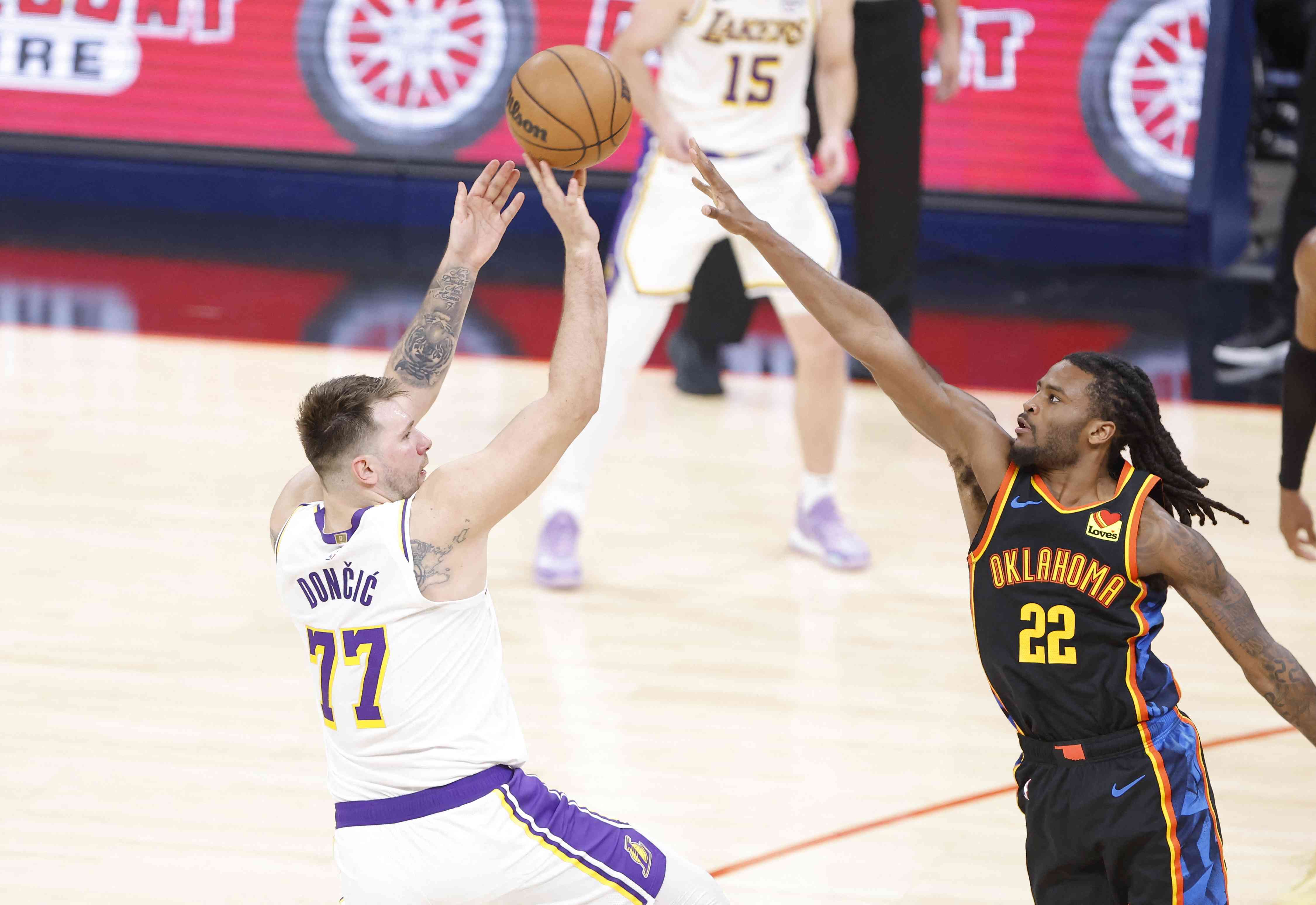 Lakers, Thunder`ı İlk Çeyrekte Farkla Geçti