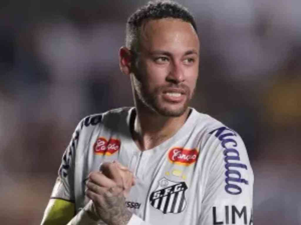 Neymar brilha e Santos vence Desportiva em amistoso